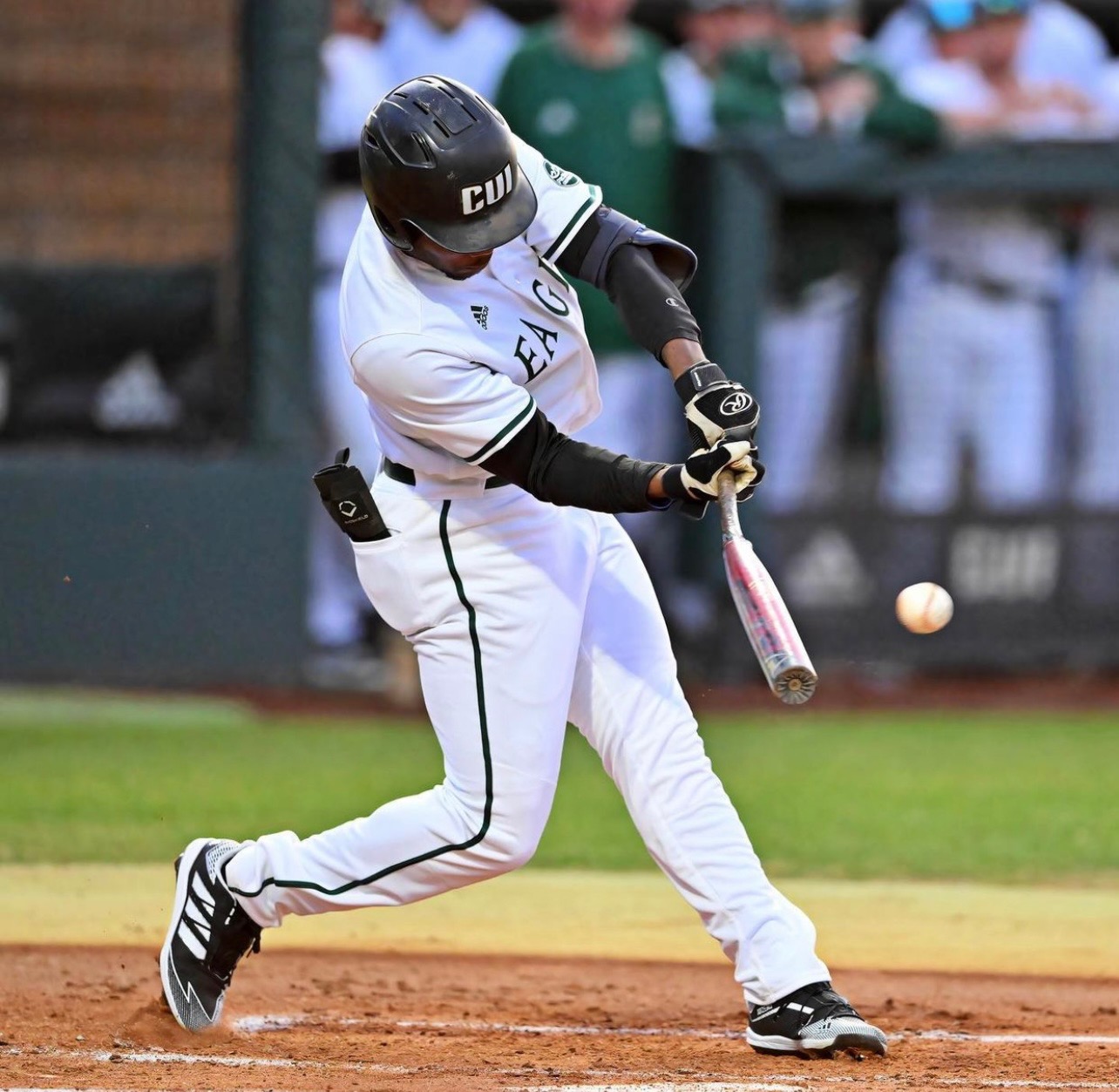 Eagles pull off miraculous eight run comeback in series win